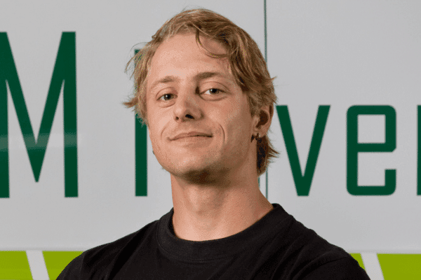 Tom, Hovenier onderhoud bij De mannen van DIM