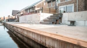 Vlonder laten aanleggen Leek