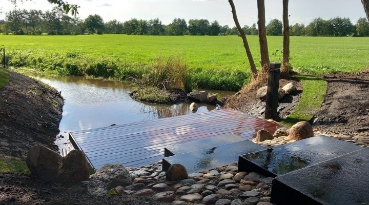 Houten vlonder in Heerenveen