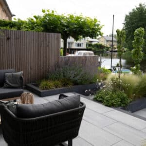 Tuin aan het water Roden