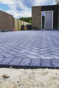 Tuintegels zetten in Eelde