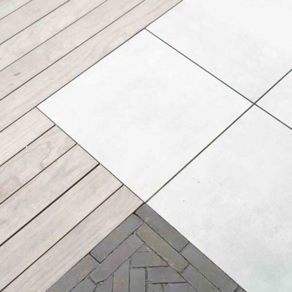 Luxe bestrating DIM Hovenier