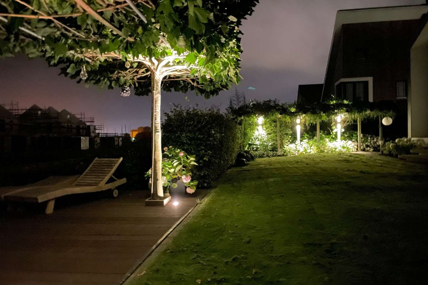 Diervriendelijke verlichting aangelegd door DIM Hovenier