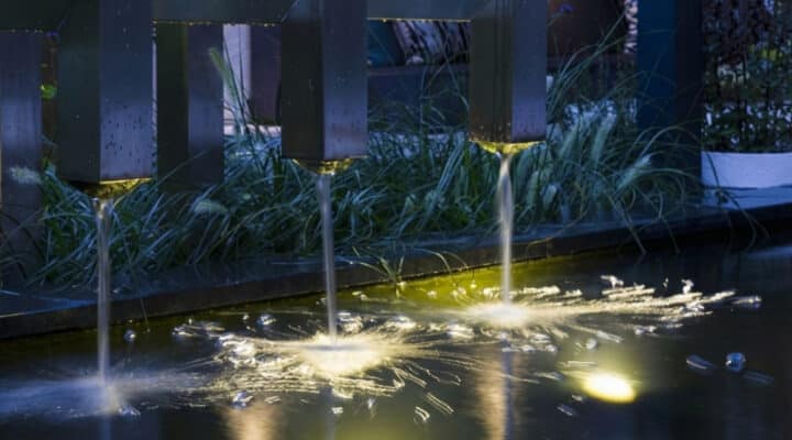 sfeervolle vijververlichting van in lite